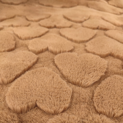 Il tessuto della pelliccia del Faux del poliestere 370 GSM Con affetto modella tosato per la coperta del cuscino