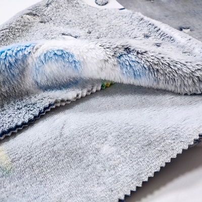 Tessuto 100% del vello della flanella del poliestere 150D 350gsm per la coperta calda della lettiera