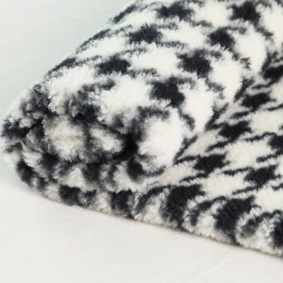 Sherpa modellato stampato tosa il tessuto 300gsm 150D per le coperte