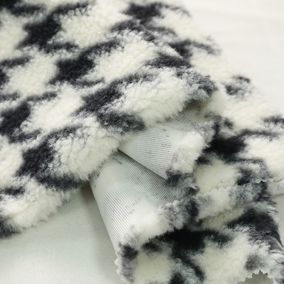 Sherpa modellato stampato tosa il tessuto 300gsm 150D per le coperte