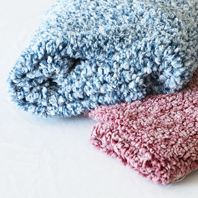 Singola parte posteriore laterale 100% del poliestere blu di Shu Velveteen Fabric 180gsm per il cappotto del pigiama