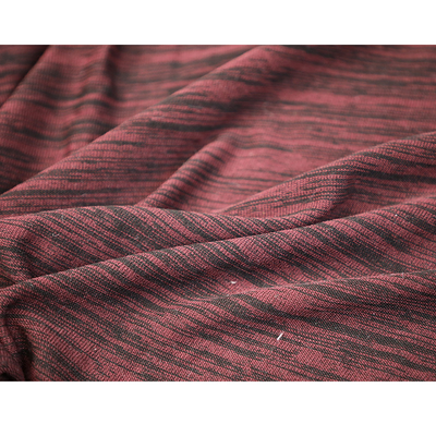 Il singolo jersey 180gsm del cotone rosso e nero 100 in breve collega i vestiti con un manicotto